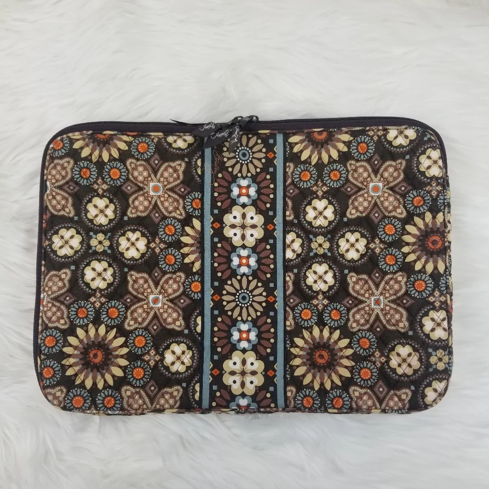Vera Bradley Canyon computer sleeve